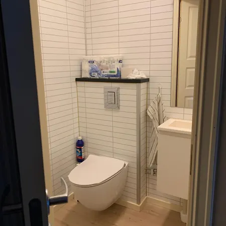 Fint Soverom, 3 Mins Til T-bane Luxussátor *